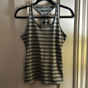 NB workout tank